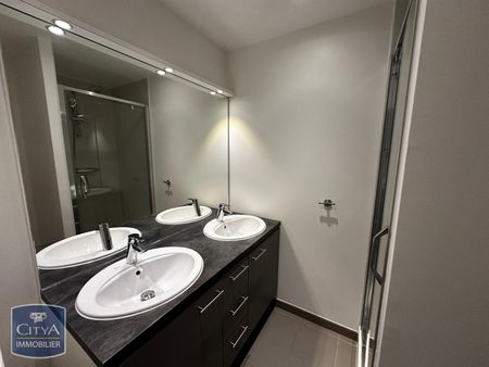 Location Appartement 4 pièces 96m² STRASBOURG 67100 - Photo 2