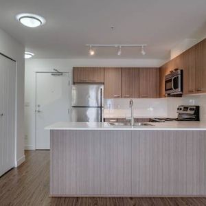 ONE MONTH FREE Pet-Friendly Cloverdale Modern Living! 2B+Den 950+ sqft - Photo 2