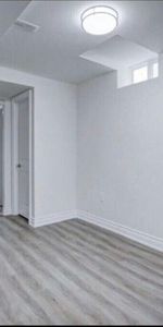 For Lease - 51 mohandas Drive, Markham, Ontario - Photo 4