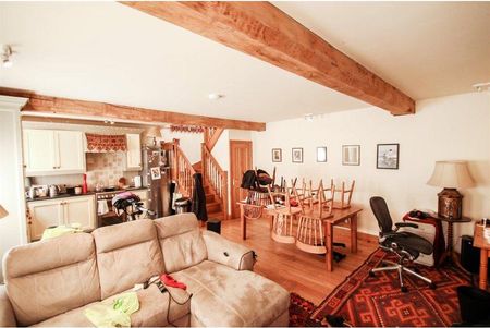 11 The Angel, Broad Street, Ludlow - Photo 2