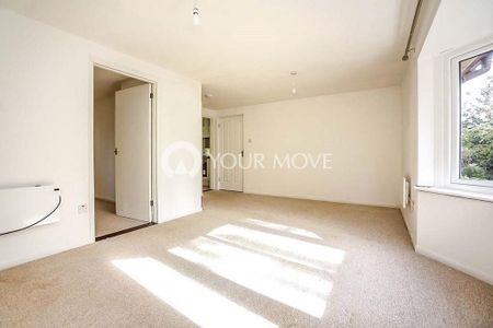 1 bedroom flat to rent - Photo 3