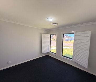 Modern Family Living in Convenient Location - Photo 2