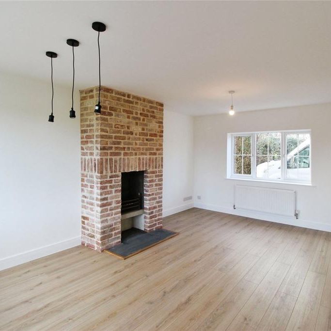 2 bedroom semi-detached house to rent - Photo 1