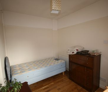 22 Empire Drive, Belfast, BT12 6GQ - Photo 2