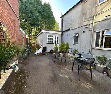 1 Bed Flat, Ivy Road, SO17 - Photo 4