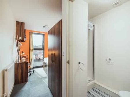 Standard Ensuite - Photo 4