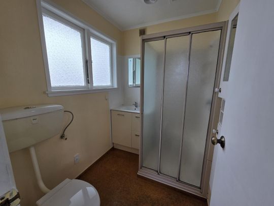 Sunny Side of town - Ngongotaha - Photo 1