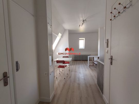 Location Appartement 1 pièce 25m² - Photo 1