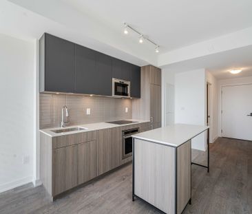 For Lease - 220 Missinnihe Way Unit# 816, Mississauga, Ontario - Photo 5