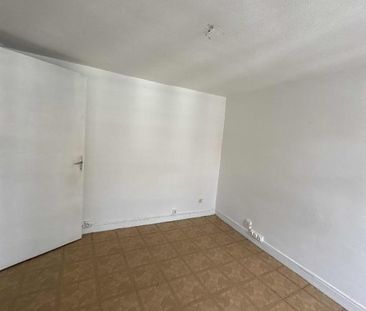 APPARTEMENT T2 A LOUER - Photo 2
