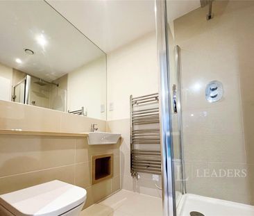 2 bedroom apartment to rent Harvest Road, Cambridge, CB2 - Photo 2