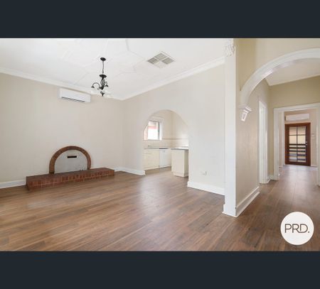 415 Tribune Street, Albury, NSW 2640 - Photo 2