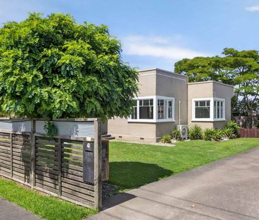 Prime Whataupoko Location For Rent! - Photo 2