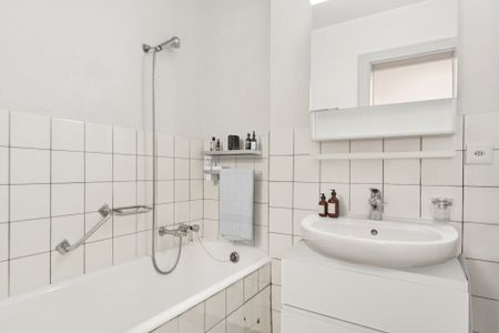 Spacieux appartement de 4 pièces avec grand balcon - Photo 4