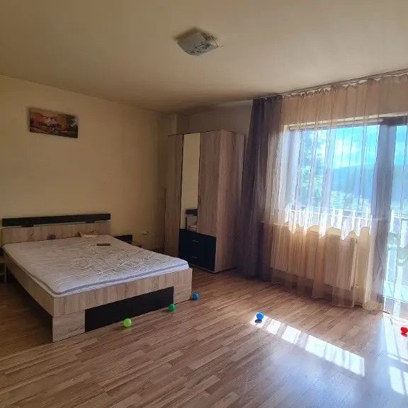 Oferim spre inchiriere garsoniera in Curtea de Arges Basarabilor - Photo 1