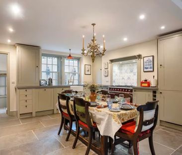 4 Bed Detached House, Bow Road, E3 - Photo 3