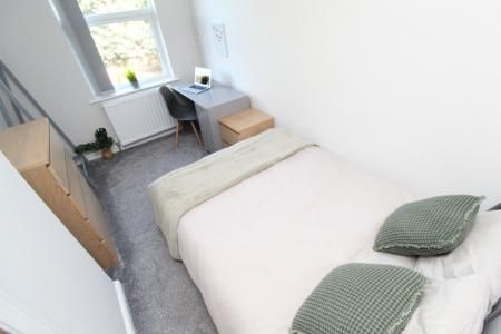 City Road, Dunkirk, Nottingham, NG7 - Photo 5