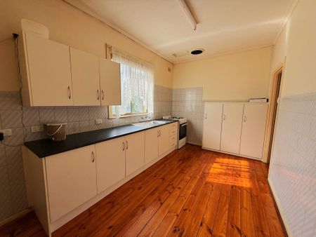 Feel Good Family Home - Photo 5