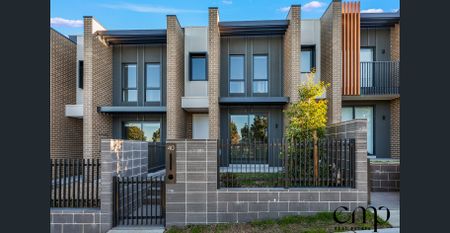 Embrace Modern Living in this Stunning Townhouse! - Photo 5