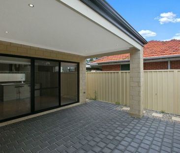 Modern & Stylish 3x2 Villa in a Prime Location! - Photo 3