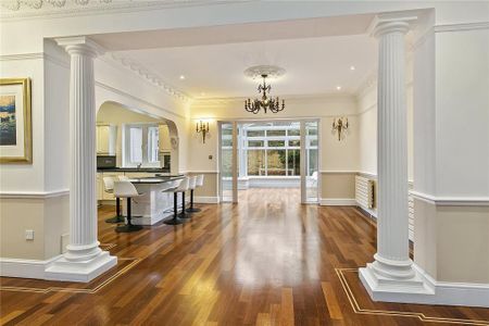 6 bedroom detached house to rent - Photo 4