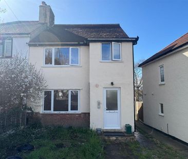 House to rent - Photo 5