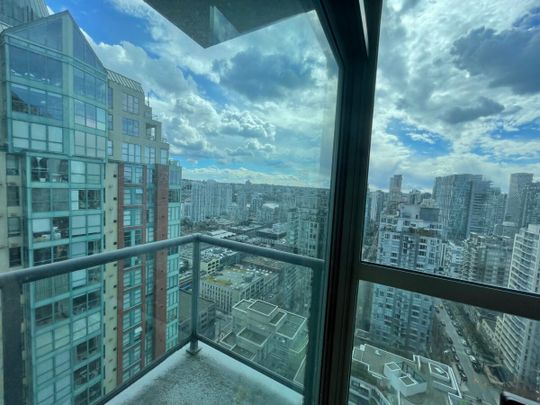 2705 – 928 Richards Street – Yaletown - Photo 1