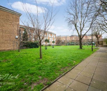 1 bedroom block of apartments to rent - Photo 2