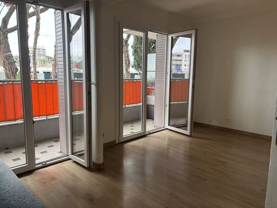 Appartement lumineux à louer au centre-ville de Cagnes-sur-Mer - Photo 1
