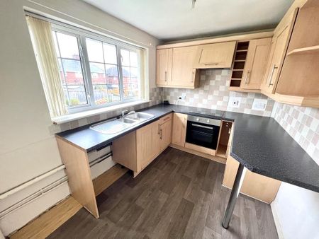 1 bedroom flat to rent - Photo 5