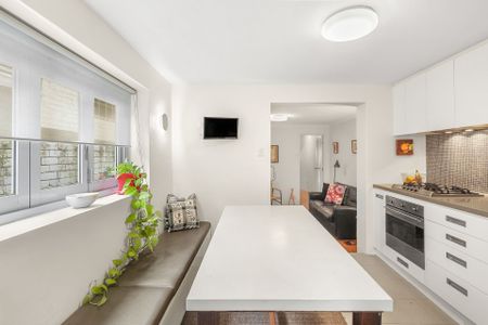 Perfect 3 bedroom home in the heart of Darlington - Photo 3