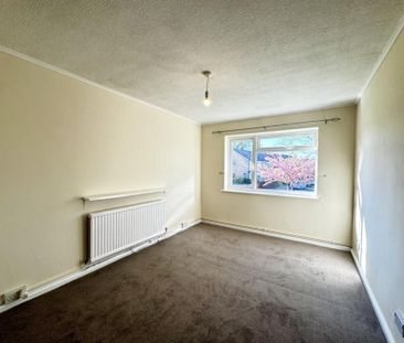 1 Bedroom Flat - Photo 1