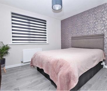 54 Glenmore Park, Lisburn, BT27 4RT - Photo 2