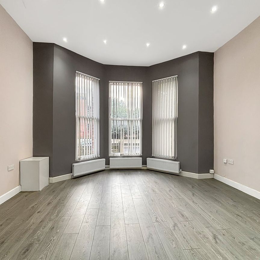 2 Bed Flat, Bentley Road, L8 - Photo 1