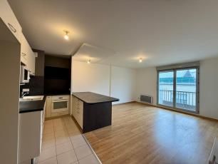 Location Appartement 3 pièces 60m² LAGNY SUR MARNE 77400 - Photo 2