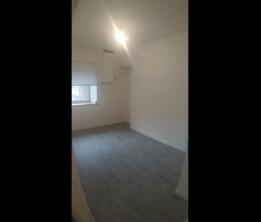 2 Bed Flat, Glasgow, G31 - Photo 5
