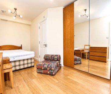 5 bedroom semi-detached house to rent - Photo 3