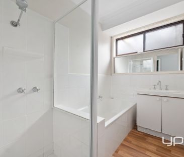 Low Maintenance 3 Bedroom Home in Melton South! - Photo 6