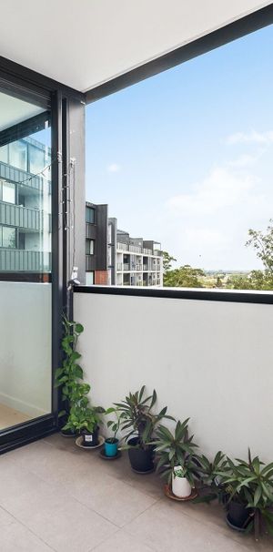 Gladesville - Photo 1