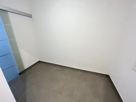 Wünderschöne renovierte Altbauwohnung nahe der Karlskirche - Foto 2