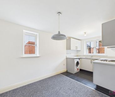 2 bedroom detached house to rent - Photo 3