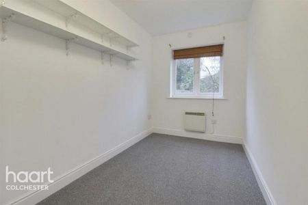 3 bedroom apartment to rent - Photo 5
