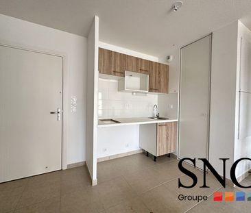 T2 AVEC TERRASSE ET JARDIN + 2 PARKINGS - Photo 2