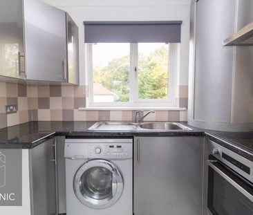 1 bedroom apartment to rent - Photo 2