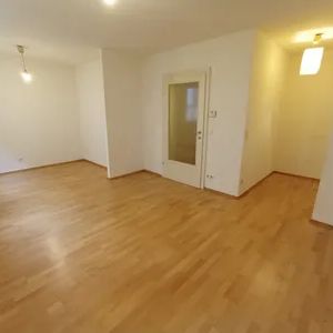 Wunderbar geschnittene, helle 1-Zimmer-Wohnung im 5.Bezirk - nächst Reinprechtsdorfer Straße! - Photo 1