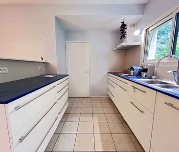 5 pièces - 180 m² - RDC - Colocation non autorisée - Photo 4