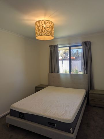 Modern 3-Bedroom Home for Lease – Secure, Spacious & Fully Furnished - Photo 5