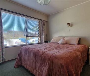 SUNNY 2 BEDROOM UNIT - MISSION BAY - Photo 5