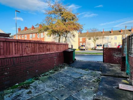 Albert Street, Featherstone - Photo 5