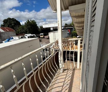 Casa com 3 quartos e 300m² para alugar em Moinhos de Vento, Canoas. - Photo 6
